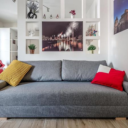 Hostly-Giugio'S House-Lungarni And Town Center Apartment ปิซา ภายนอก รูปภาพ